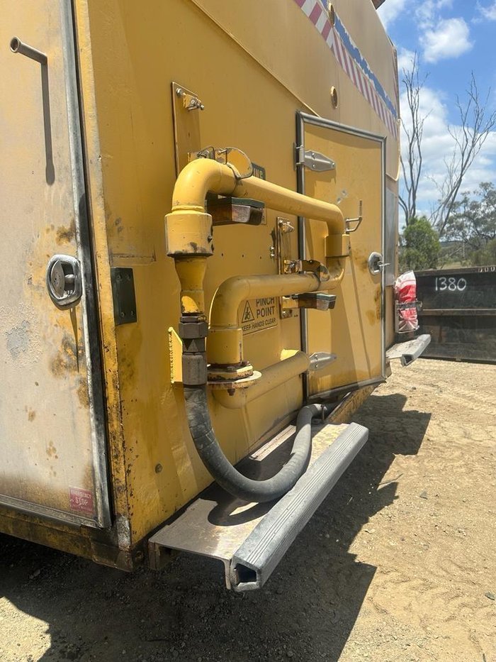 2004 Caterpillar 773E 