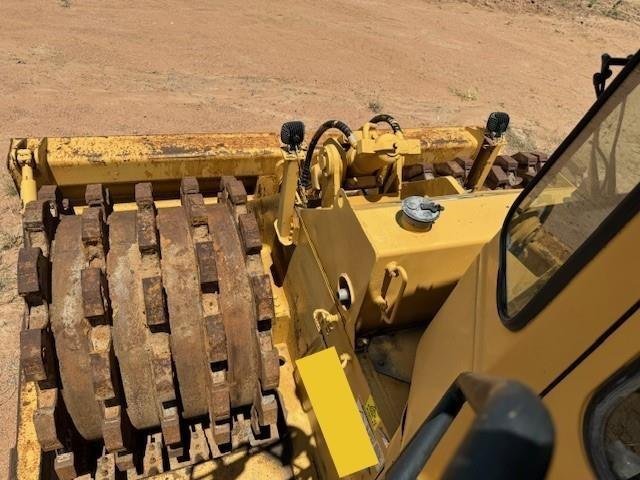 1990 Caterpillar 825C 