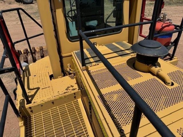 1990 Caterpillar 825C