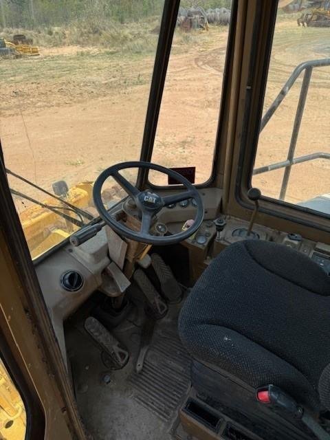 1990 Caterpillar 825C