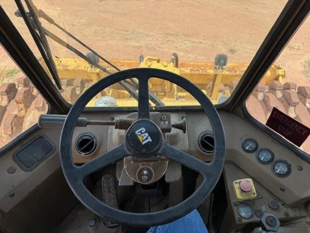 1990 Caterpillar 825C