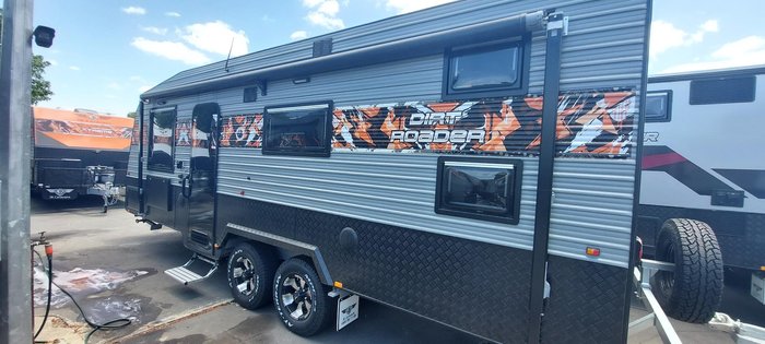 2023 JB Caravans 2023 Dirt Roader 22' Fd Family