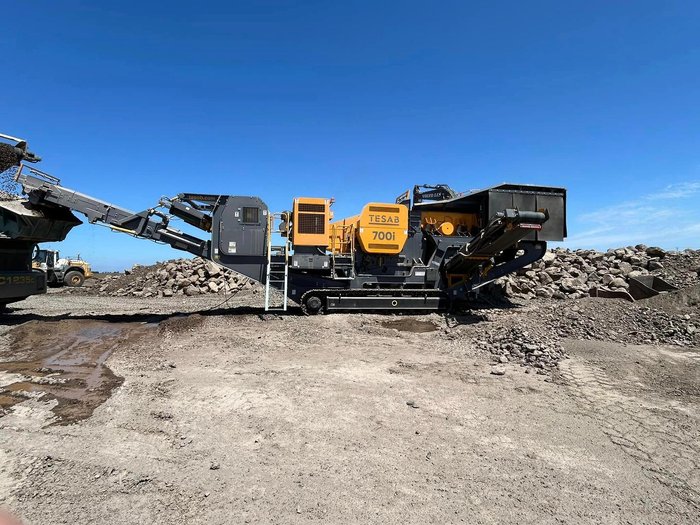 2023 TESAB 700i