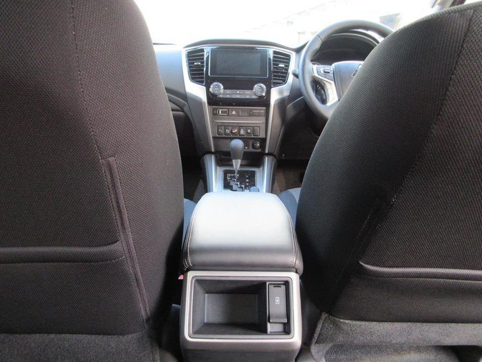 2023 Mitsubishi Triton GLS