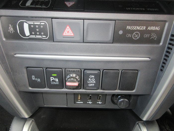 2023 Mitsubishi Triton GLS