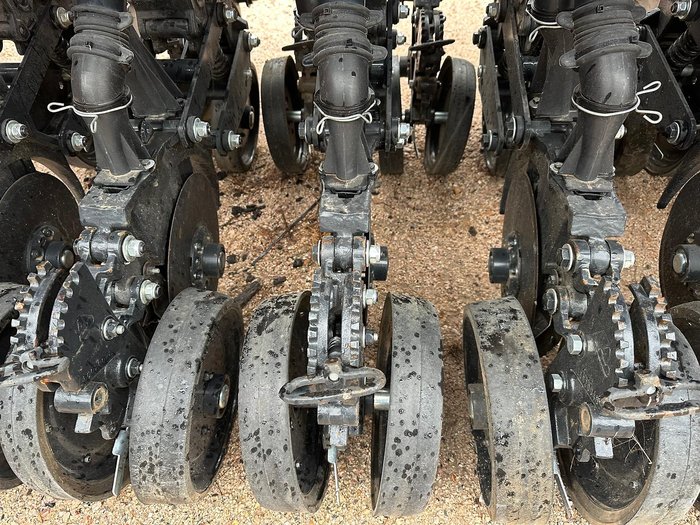 0 Semeato Pd17 Double Disc Seeder RED