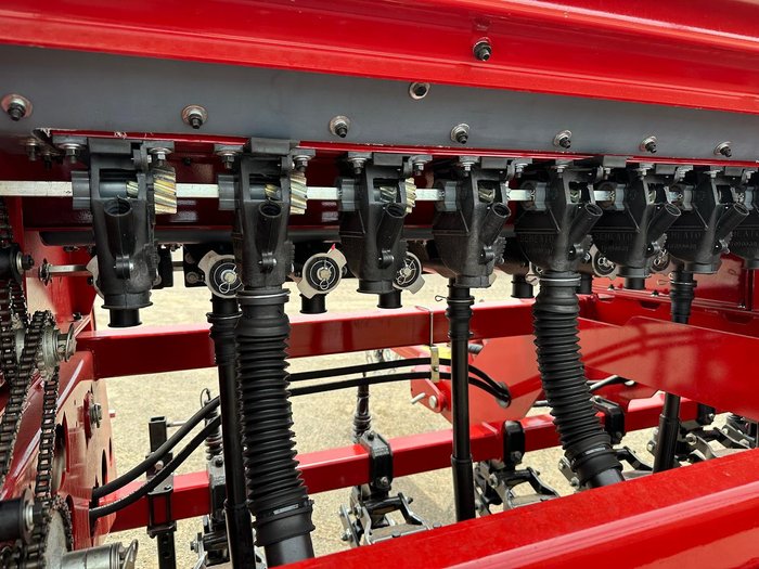 0 Semeato Pd17 Double Disc Seeder RED
