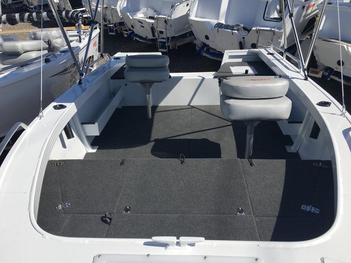 2025 Stacer 429 Outlaw Tiller Steer