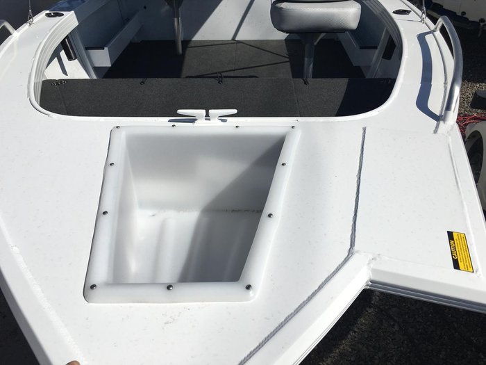 2025 Stacer 429 Outlaw Tiller Steer