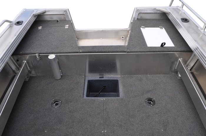 2026 Stacer 429 Outlaw Tiller Steer