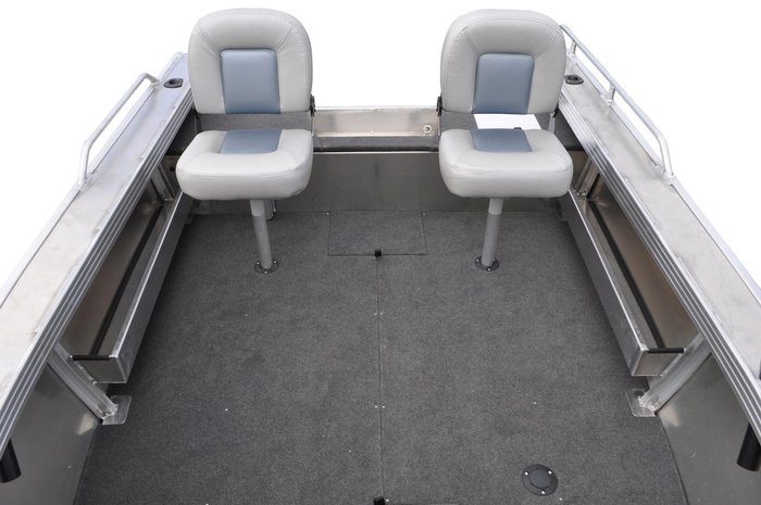 2026 Stacer 429 Outlaw Tiller Steer