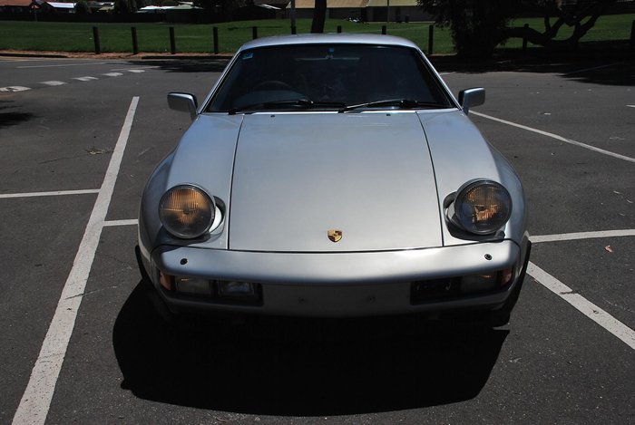 1985 Porsche 928 S (No Series) Polar Silver