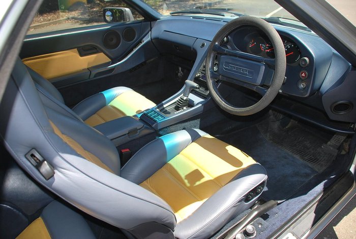 1985 Porsche 928 S (No Series) Polar Silver