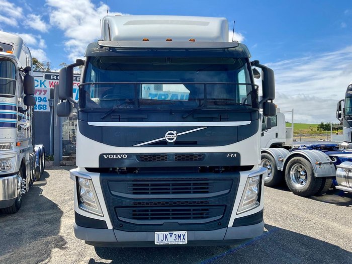 2017 Volvo Fm450 Look 300092 Klm Be Quick $161500+Gst Hist Light Use VOLVO FM450 SLP WHITE