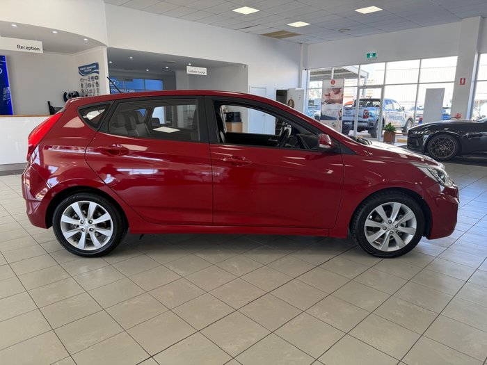 2018 Hyundai Accent Sport