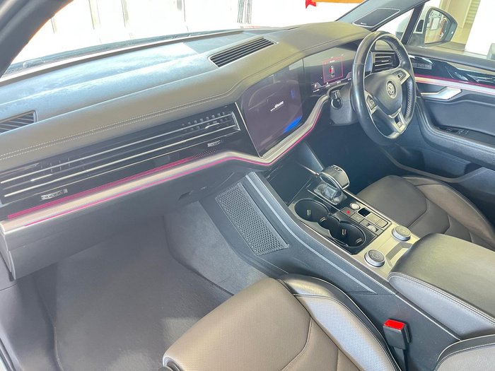 2020 Volkswagen Touareg 190TDI Premium CR MY20 Four Wheel Drive Pure White