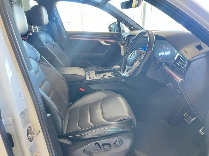 2020 Volkswagen Touareg 190TDI Premium CR MY20 Four Wheel Drive Pure White