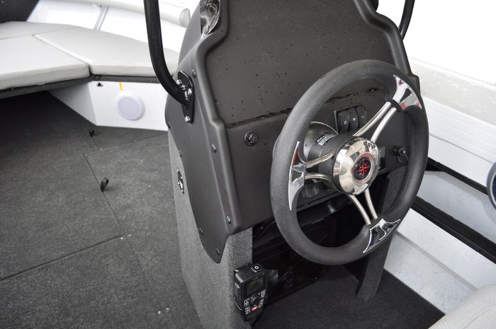 2026 Stacer 589 Crossfire SC SE