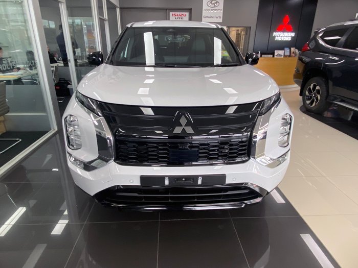 2026 MITSUBISHI Outlander LS BLACK EDN