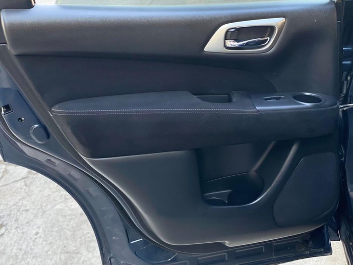 2016 Nissan Pathfinder Sense