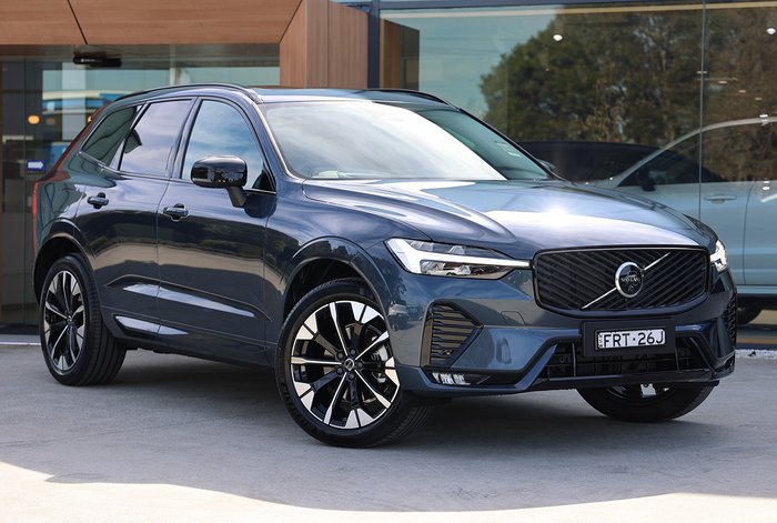 2025 Volvo XC60 Ultra B5 Dark