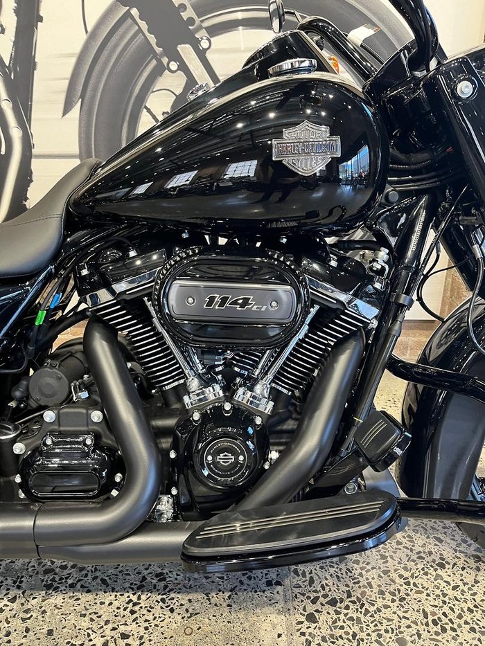 2025 Harley-Davidson Road King Special 114 (FLHRXS) Touring Black