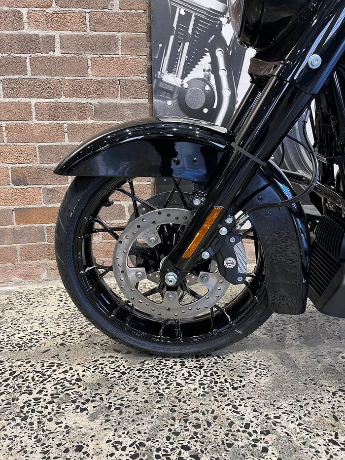 2025 Harley-Davidson Road King Special 114 (FLHRXS) Touring Black