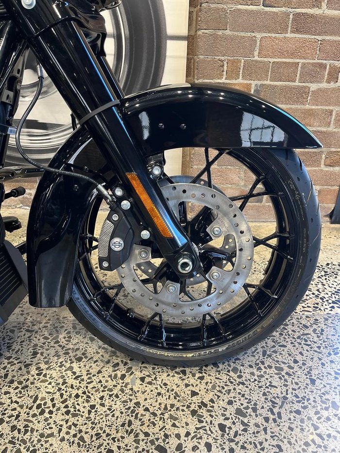 2025 Harley-Davidson Road King Special 114 (FLHRXS) Touring Black