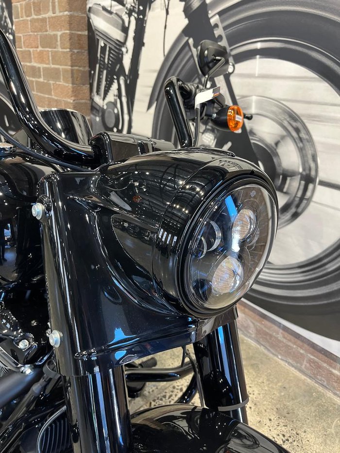 2025 Harley-Davidson Road King Special 114 (FLHRXS) Touring Black