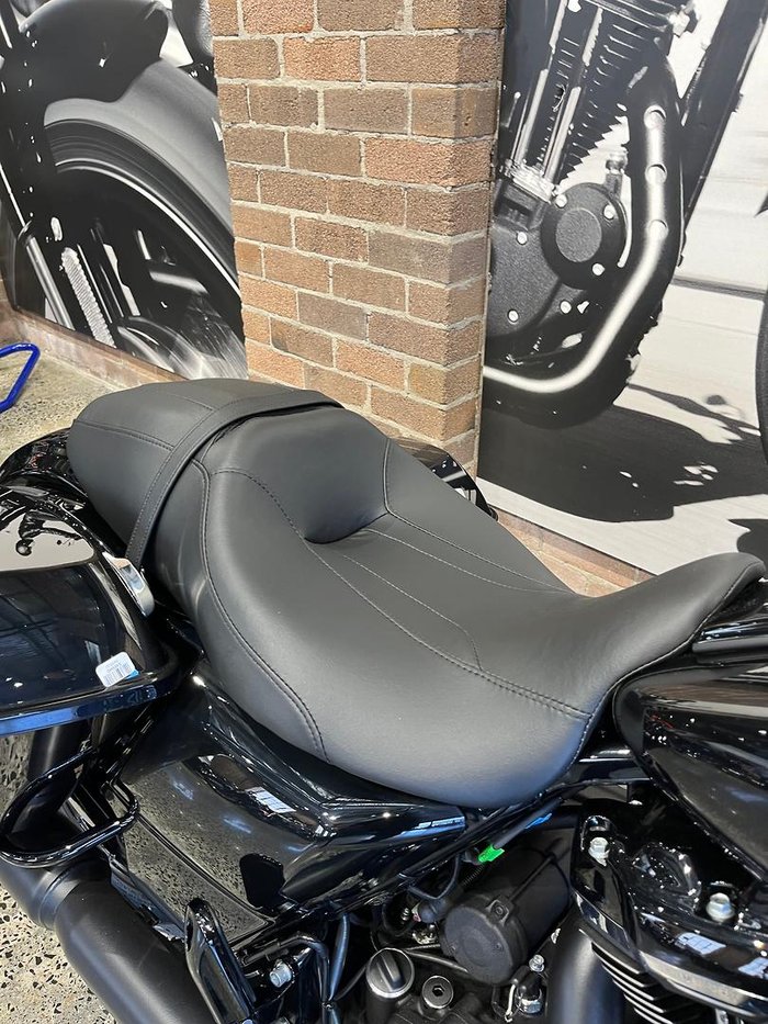 2025 Harley-Davidson Road King Special 114 (FLHRXS) Touring Black