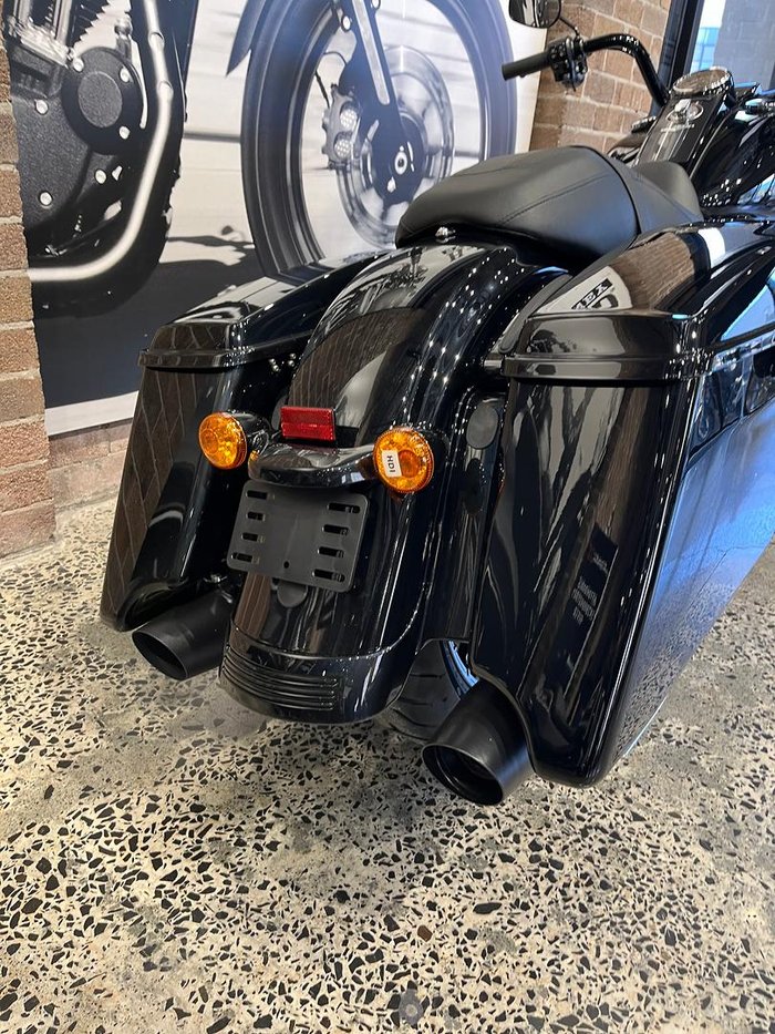 2025 Harley-Davidson Road King Special 114 (FLHRXS) Touring Black