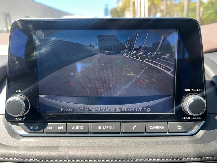 2025 Nissan X-TRAIL ST 2WD