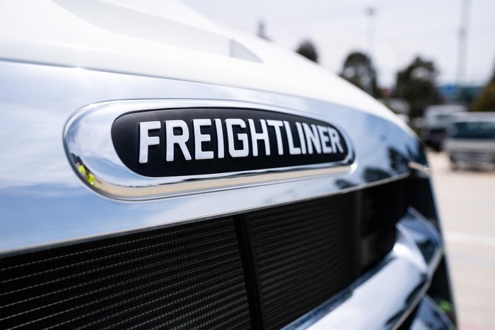 2024 Freightliner Cascadia 116 White