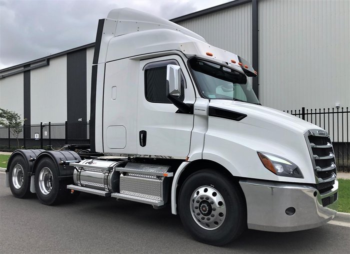 2024 Freightliner Cascadia 116 White