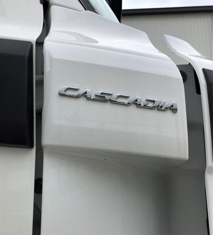 2024 Freightliner Cascadia 116 White