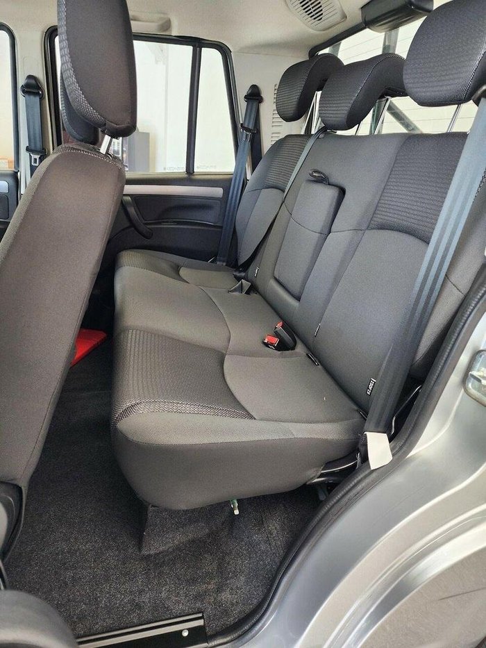 2023 Mahindra PIK-UP S11 4X4 De-Sat Silver