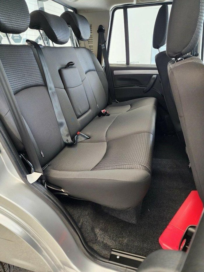 2023 Mahindra PIK-UP S11 4X4 De-Sat Silver