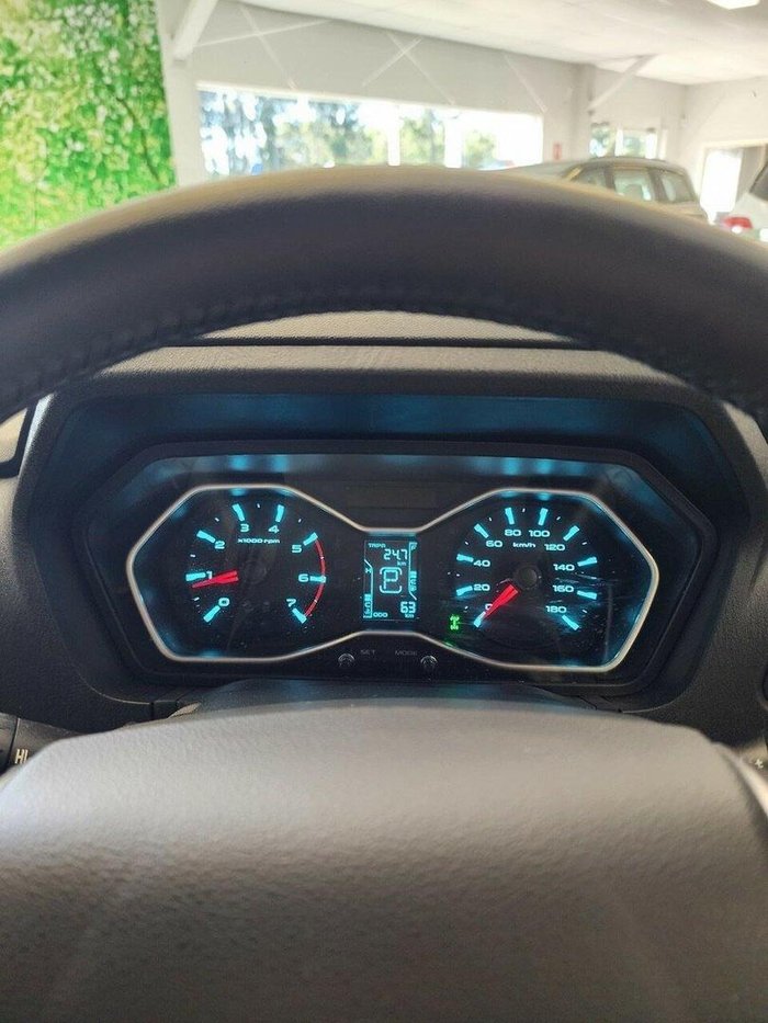 2023 Mahindra PIK-UP S11 4X4 De-Sat Silver