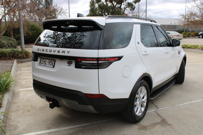 2019 Land Rover Discovery SD6 SE