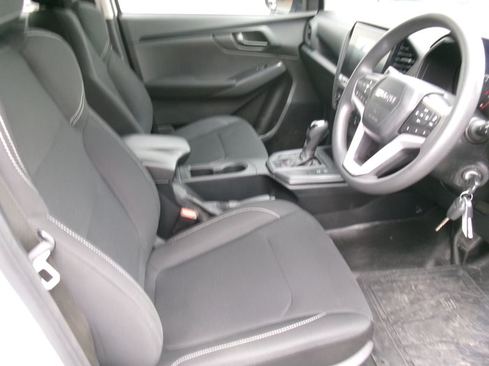 2021 ISUZU D-MAX SX (4x4)