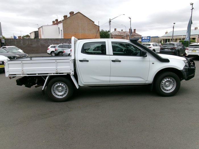 2021 ISUZU D-MAX SX (4x4)