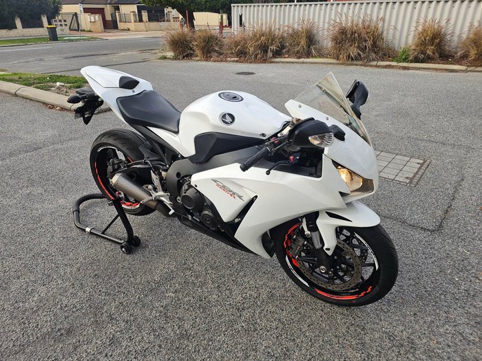 2015 Honda  CBR1000RR