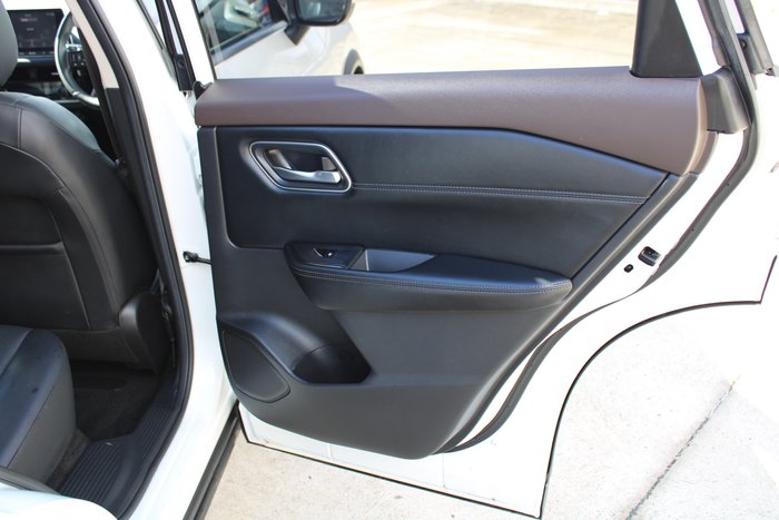 2023 Nissan X-TRAIL ST-L