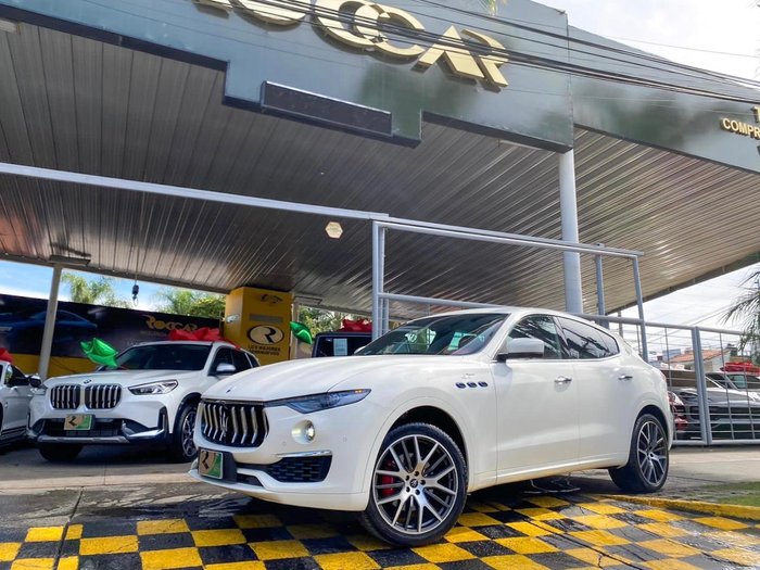 2022 Maserati Levante