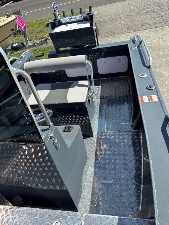 2024 Makocraft 561 Canyon Console