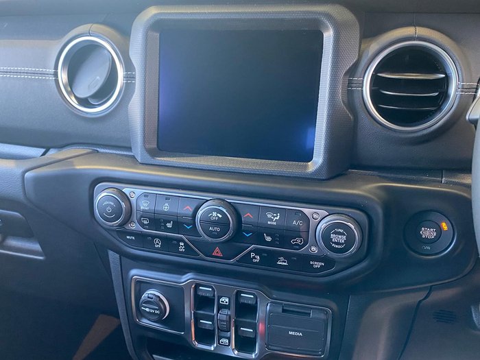 2023 Jeep Wrangler Unlimited Overland