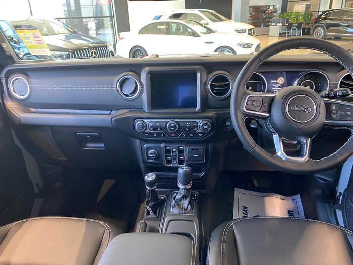 2023 Jeep Wrangler Unlimited Overland