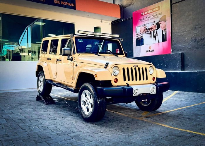 2013 Jeep Wrangler Unlimited Sahara