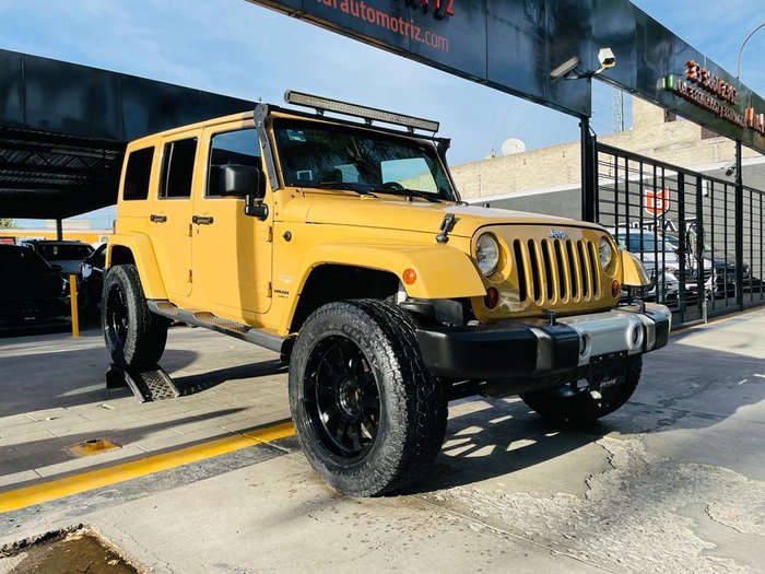 2013 Jeep Wrangler Unlimited Sahara