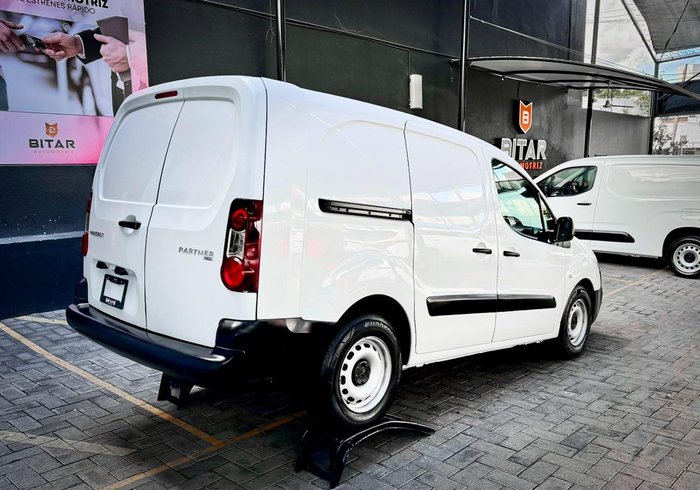 2019 Peugeot Partner MAXI